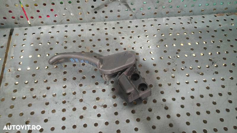 Maner deschidere capota cu cablu skoda superb 1 3u4 3b1823533 - 1