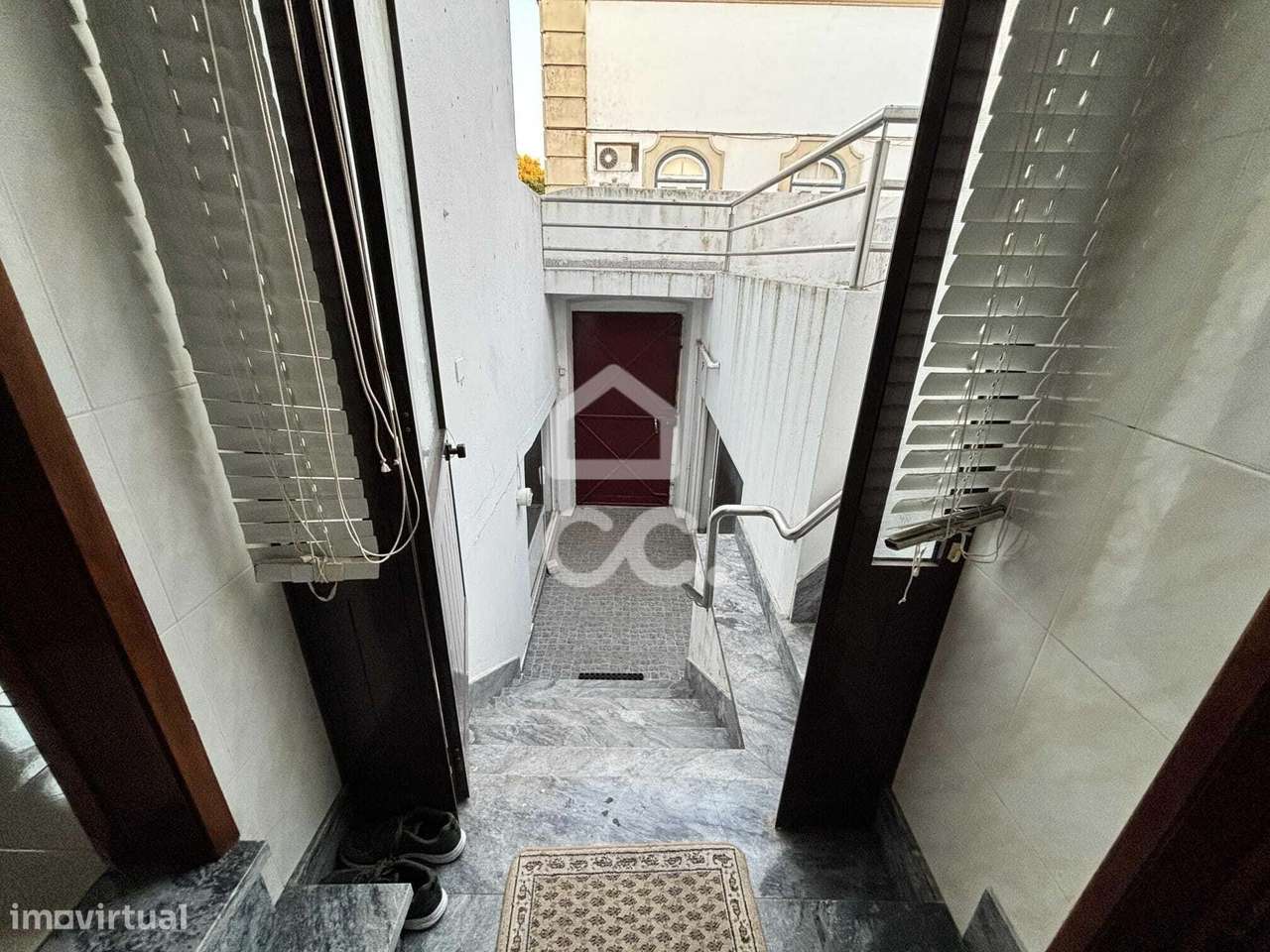 Moradia com 4 quartos no centro da cidade com garagem-10