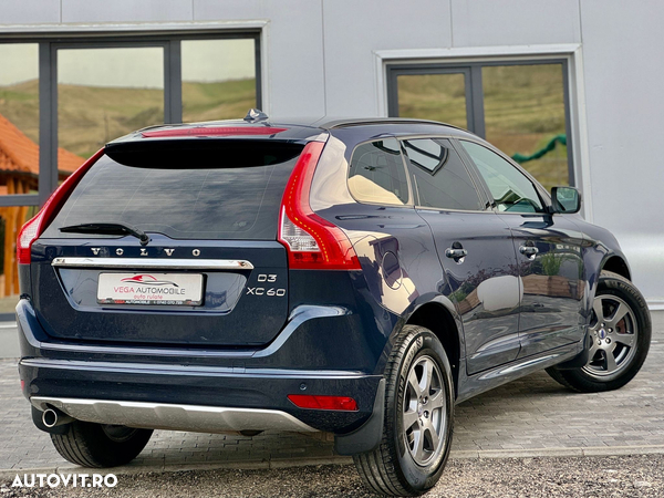 Volvo XC 60 D3 Geartronic Momentum - 3