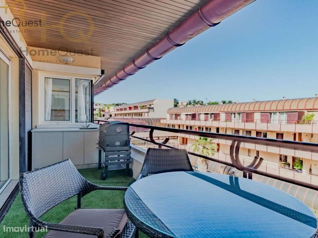 Apartamento T4 com Varandas e Piscina a 100m da Praia do Tamariz - ... - Grande imagem: 4/20