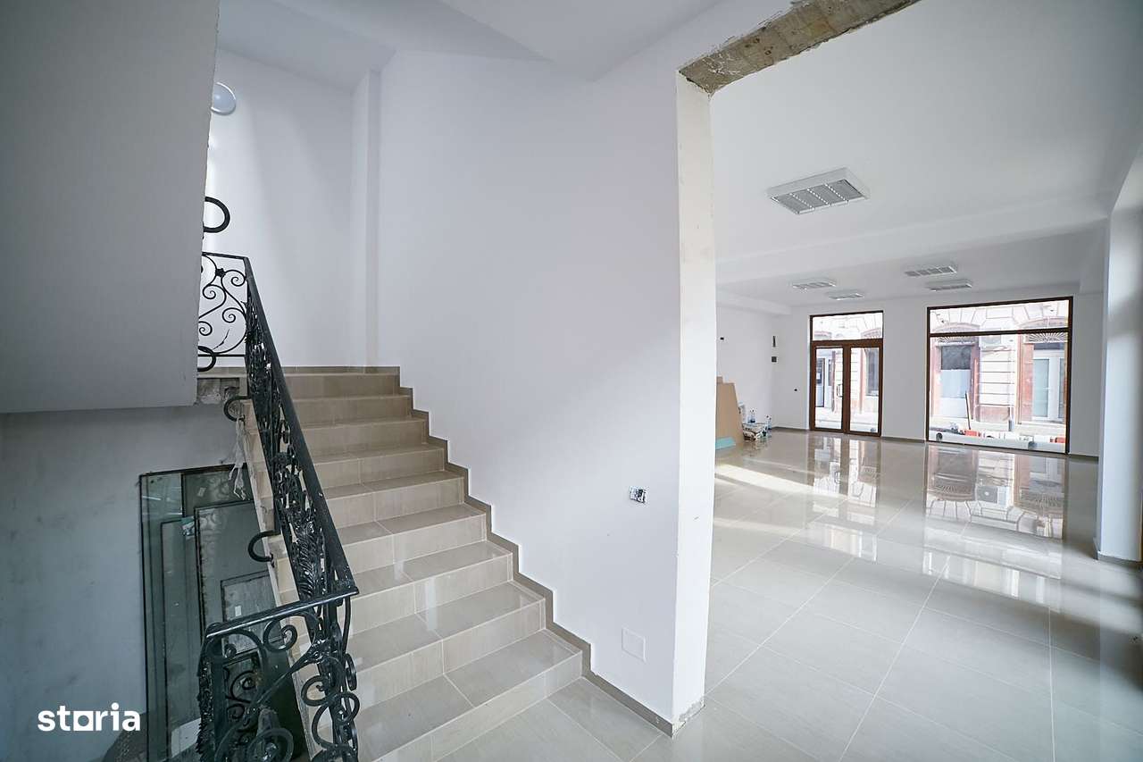 PREȚ REDUS CU 60.000 EURO - Cladire lângă Teatrul de Stat - Imagine principală: 3/10
