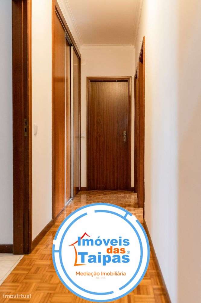 Vende-se Apartamento T3, em Barco, Guimarães-8