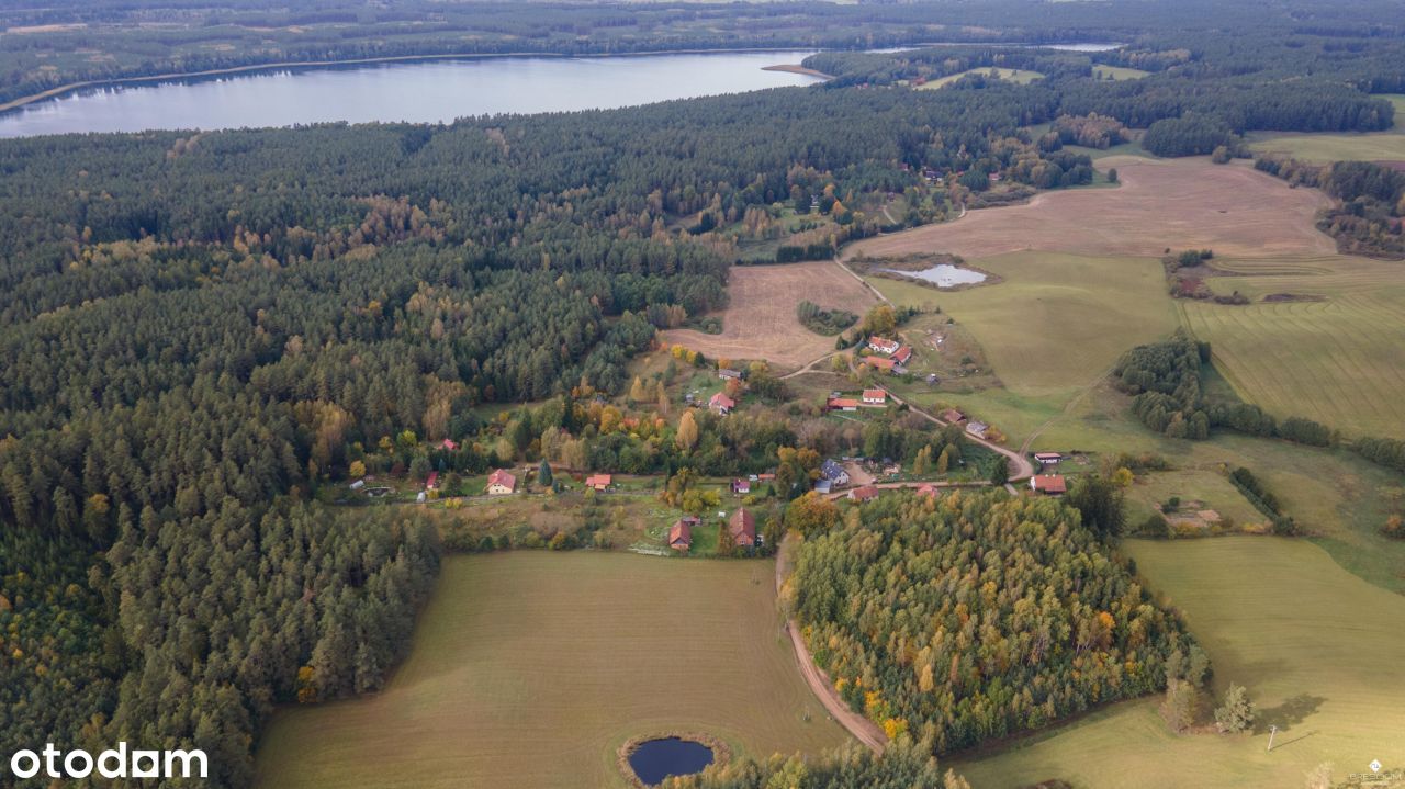 Działki w okolicy lasów i jezior w Groszkowie.