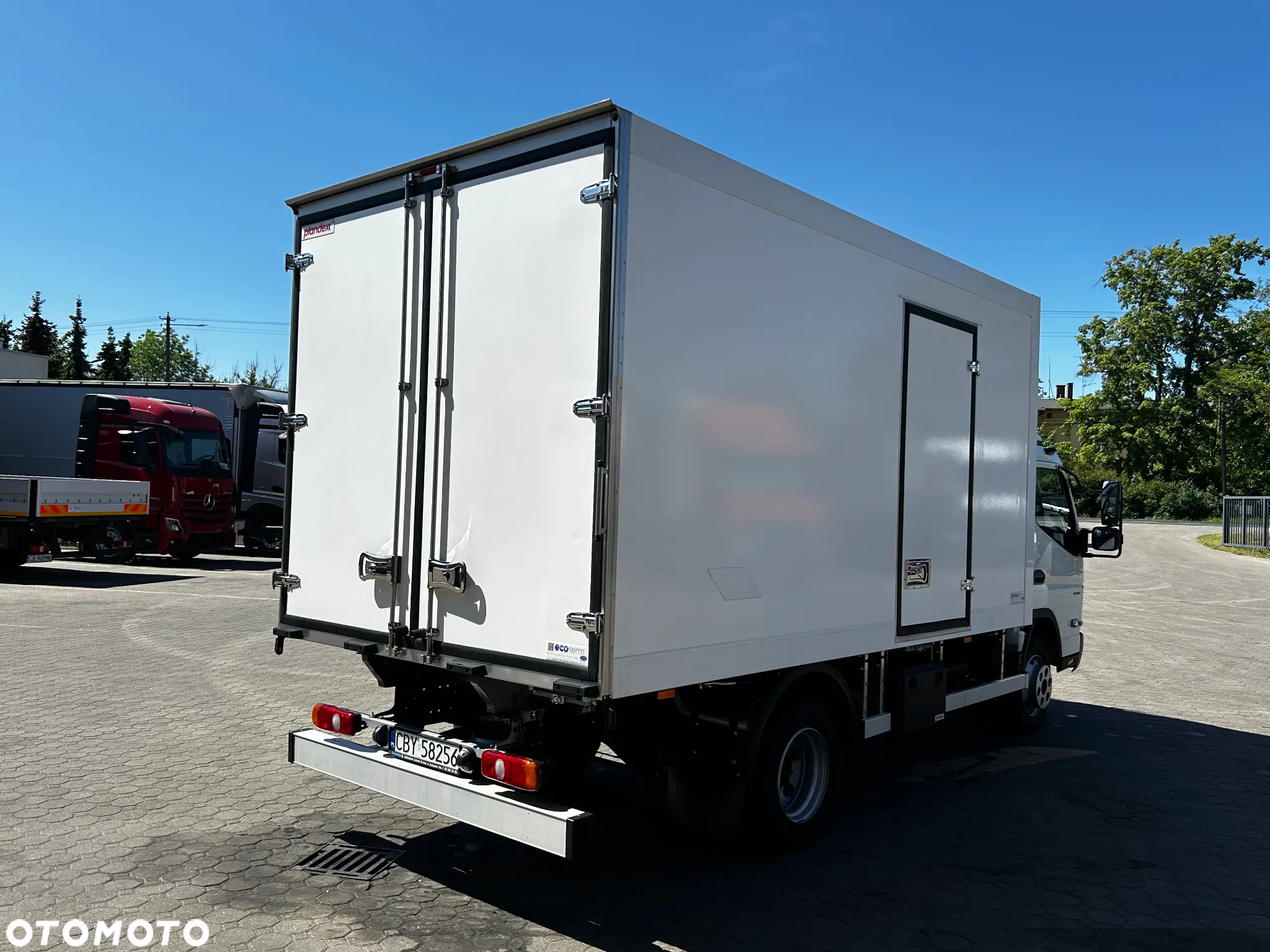FUSO CANTER 9C18 AMT - 12