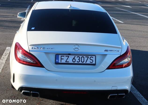 Mercedes-Benz CLS 63 AMG S 4-Matic - 5