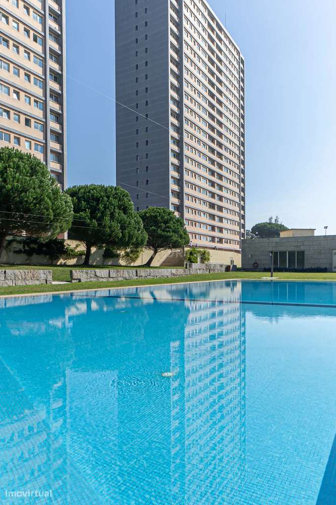 Entre Quintas | T3 de Luxo com vistas deslumbrantes de mar-36
