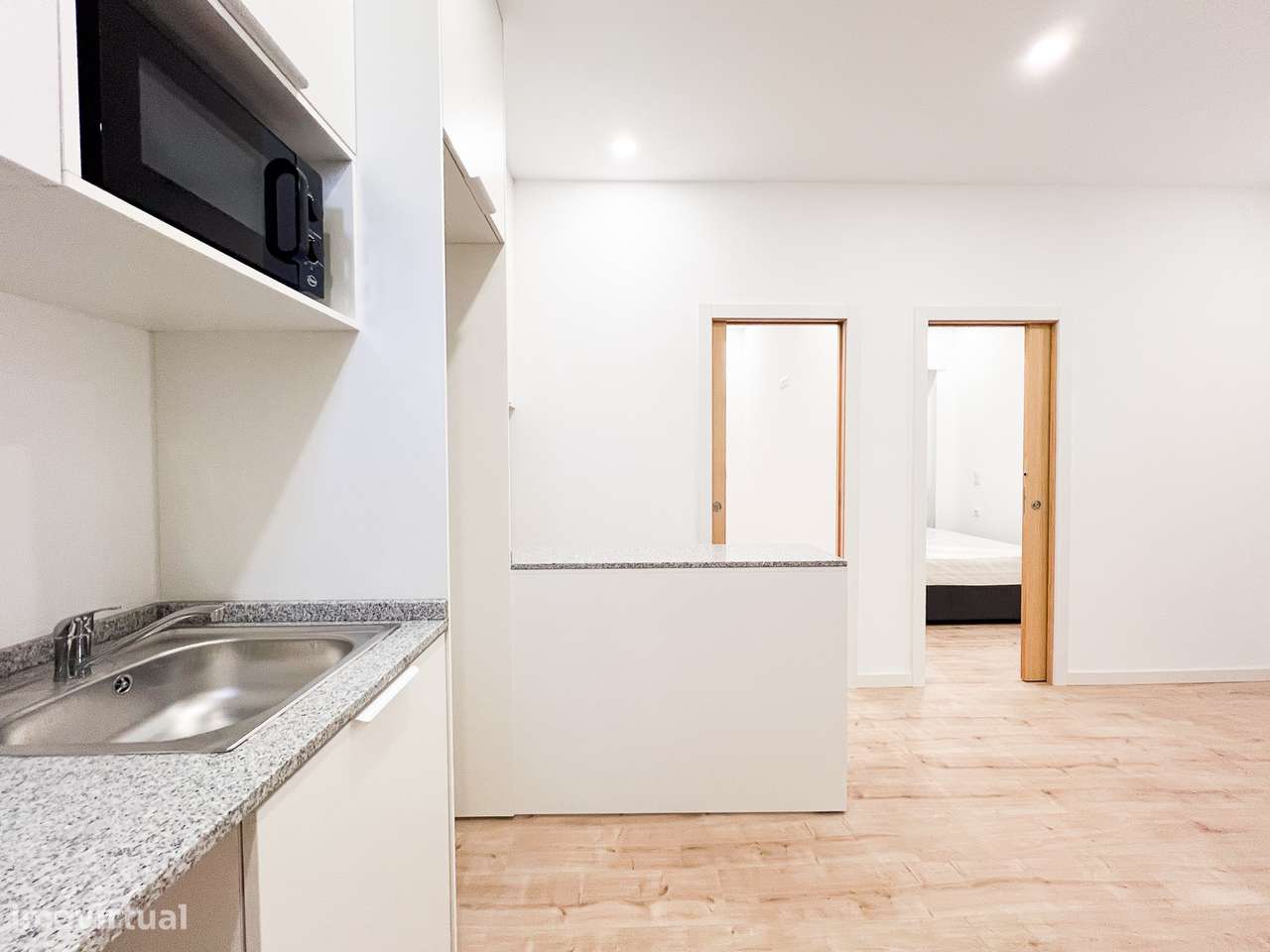 Casa T2 Remodelado e Equipado – Centro de Gaia (Jardim do Morro) - Grande imagem: 4/18