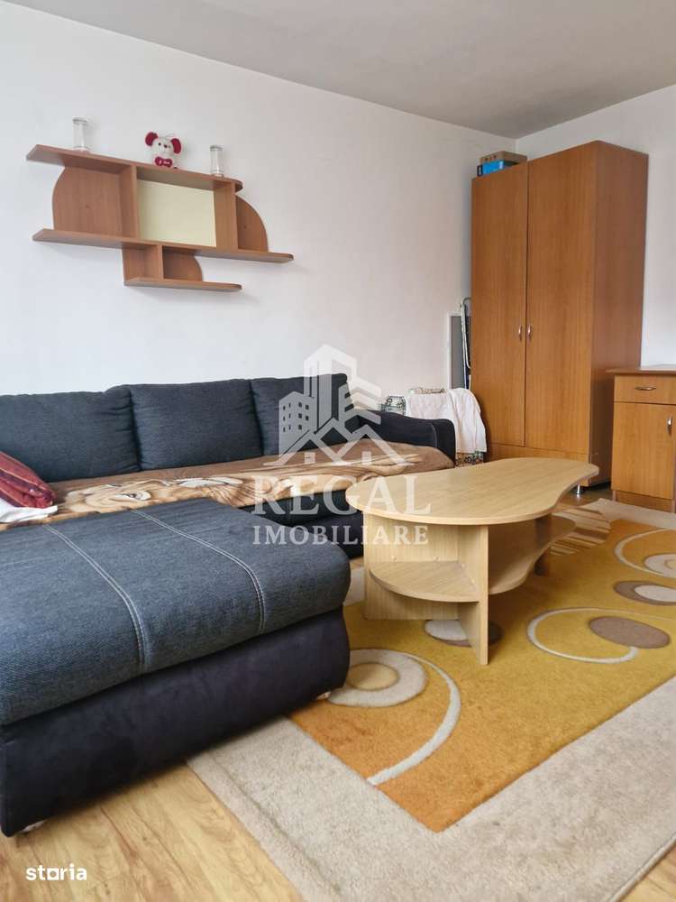 Garsonieră de vânzare – Zona Micro 6 | Parter înalt | Mobilată-0