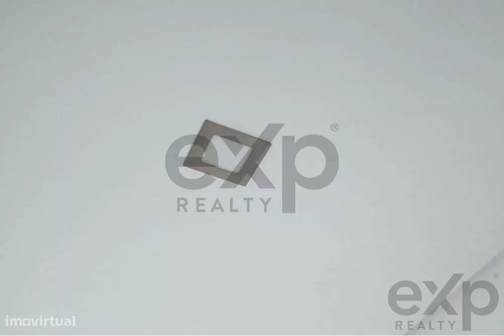 Magnífico T2, com sala em conceito open space com 38 m², e duas suítes - Grande imagem: 5/9