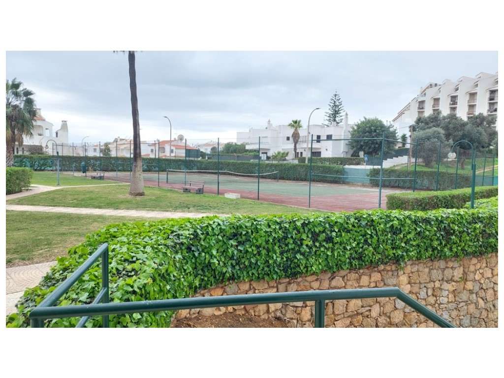 Apartamento T1 em Montechoro - Albufeira-13
