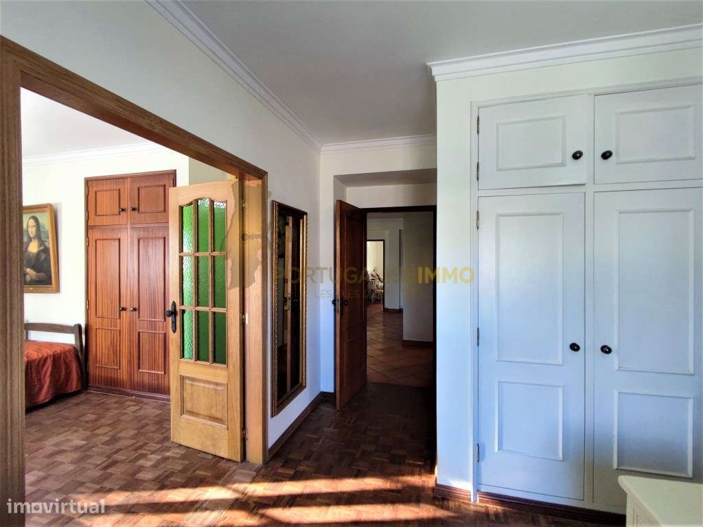 Vende-se: Elegante moradia térrea com anexo e piscina aquecida - Cu...-30