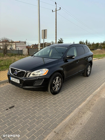 Volvo XC 60 - 8