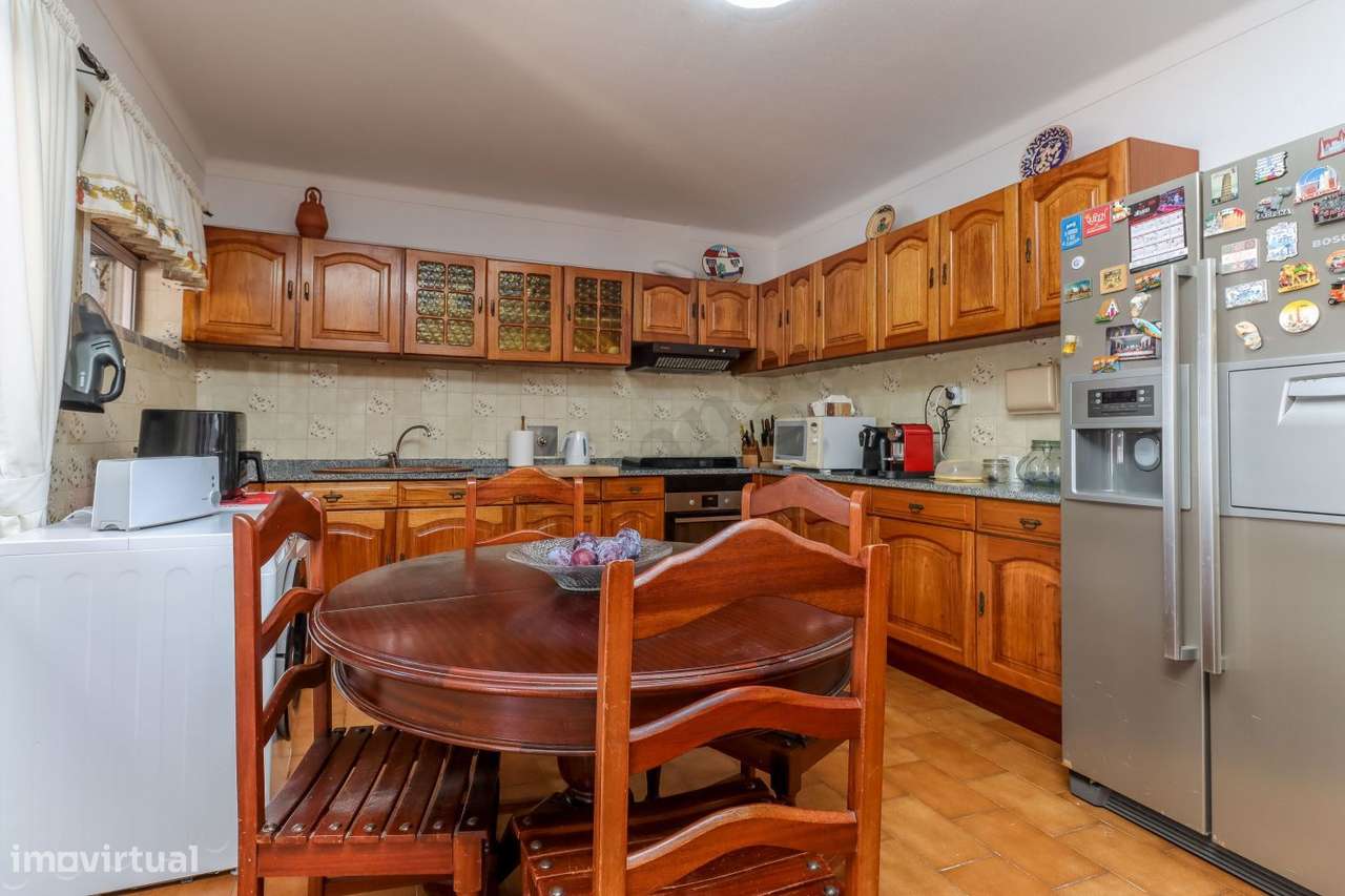 Moradia T3 para venda em Vila Nova de Santo André-7