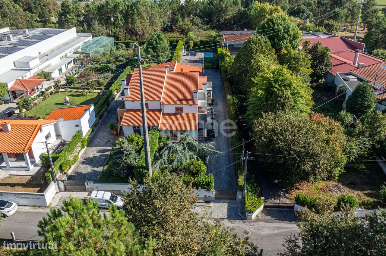 Moradia T3 Com Piscina-40