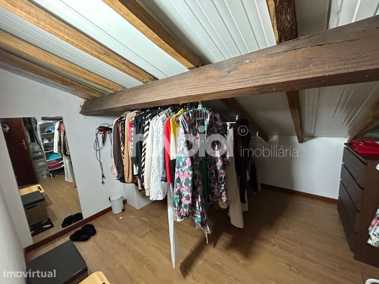 Moradia com 3 Habitações de utilização independente-32