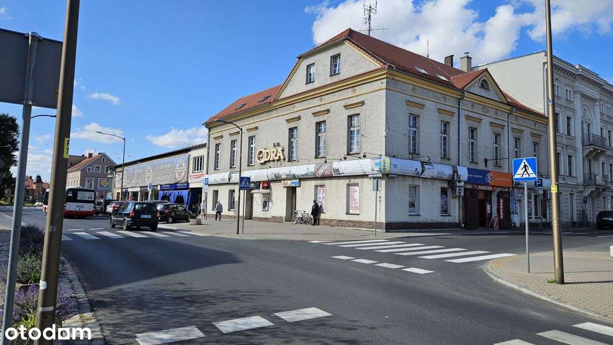 Inwestycja Dwa Budynki - jedna całość Centrum-15