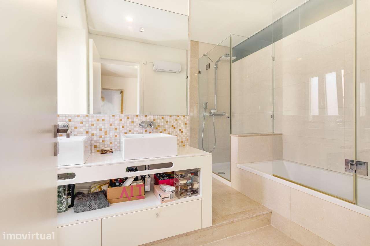 Fantástico Apartamento T4 na Alameda Dom Afonso Henriques – Localizaçã-30