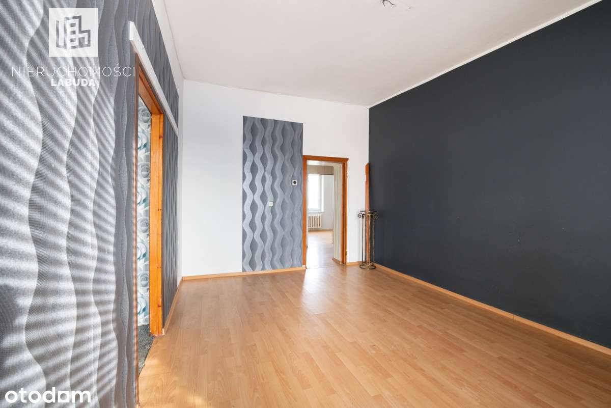 Duży Metraż | 3 Pokoje | świetna Lokalizacja-9