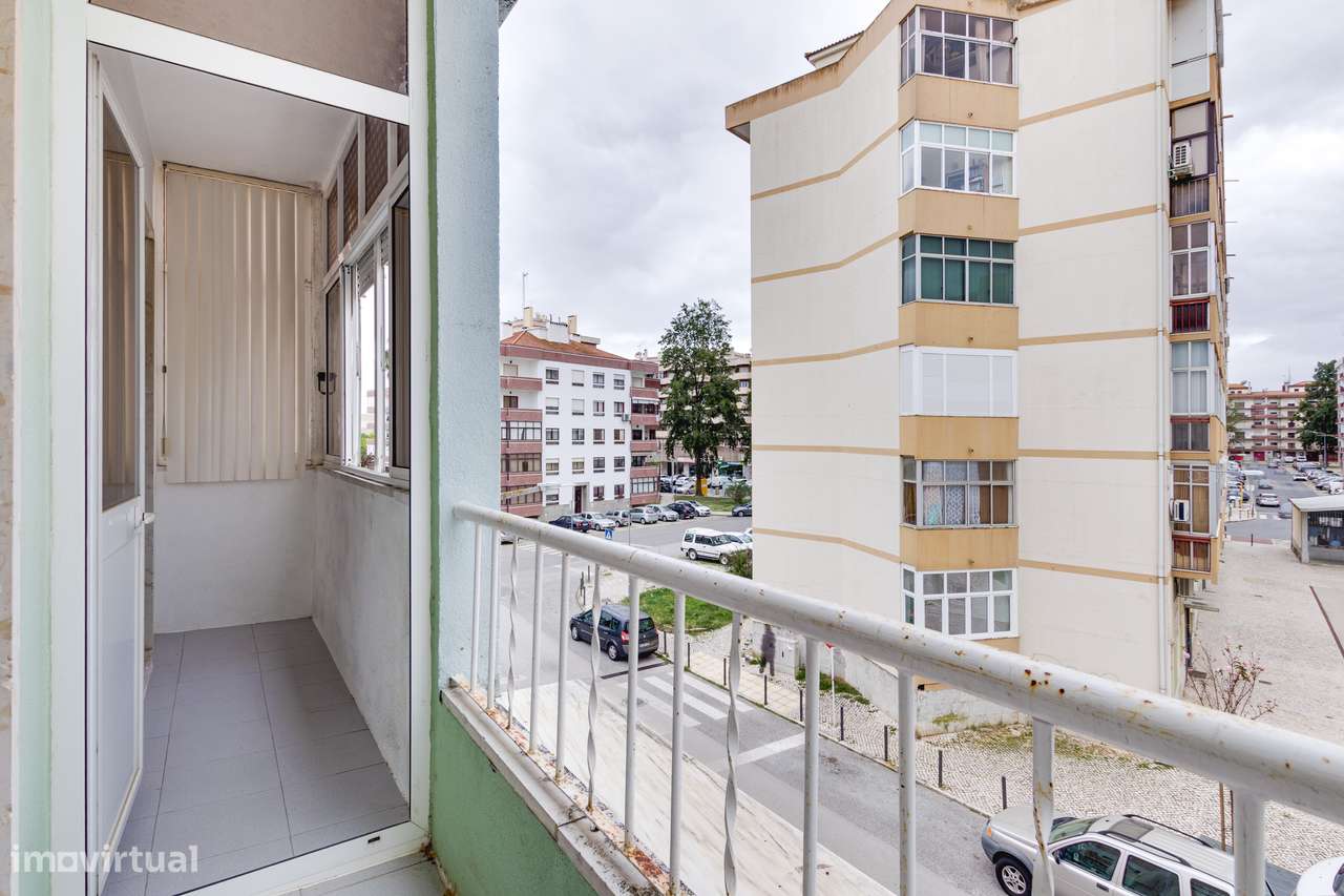 APARTAMENTO T2 | C/ ARRECADAÇÃO | CENTRO DE ALVERCA-16