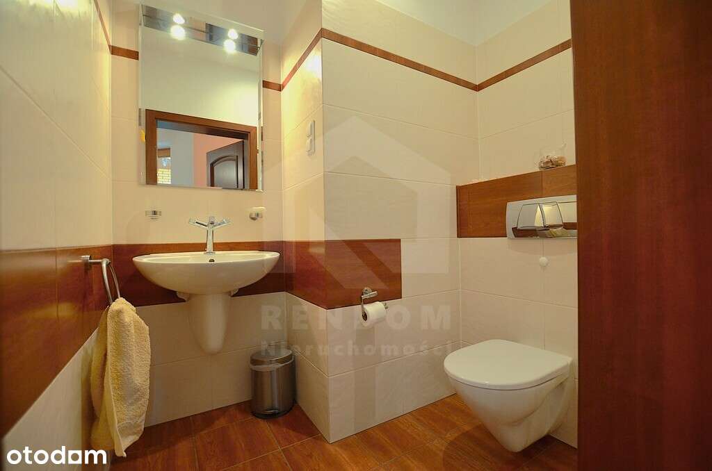 Wyjątkowy dom z atrium-16