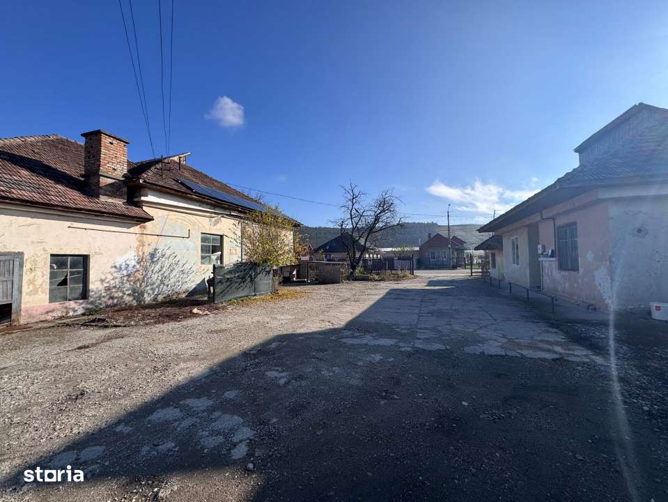 Teren + constructii, Gherla, 5000 mp Intravilan-3