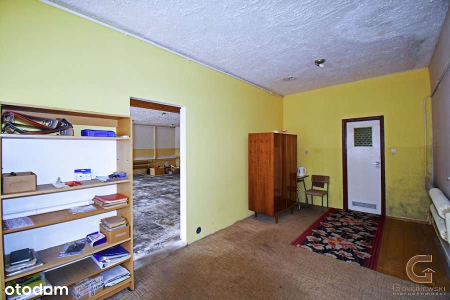 Budynek handlowy z działką w centrum Chełmna !-12