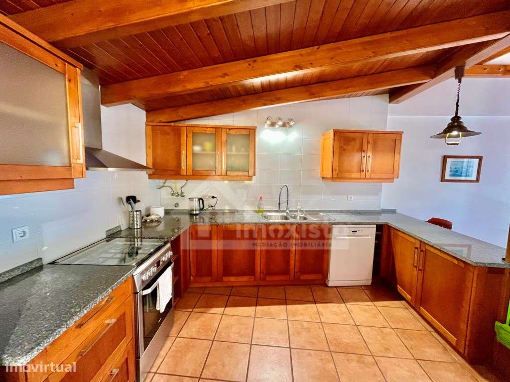 Moradia T1 pronta a habitar em Castanheira de Pera-23