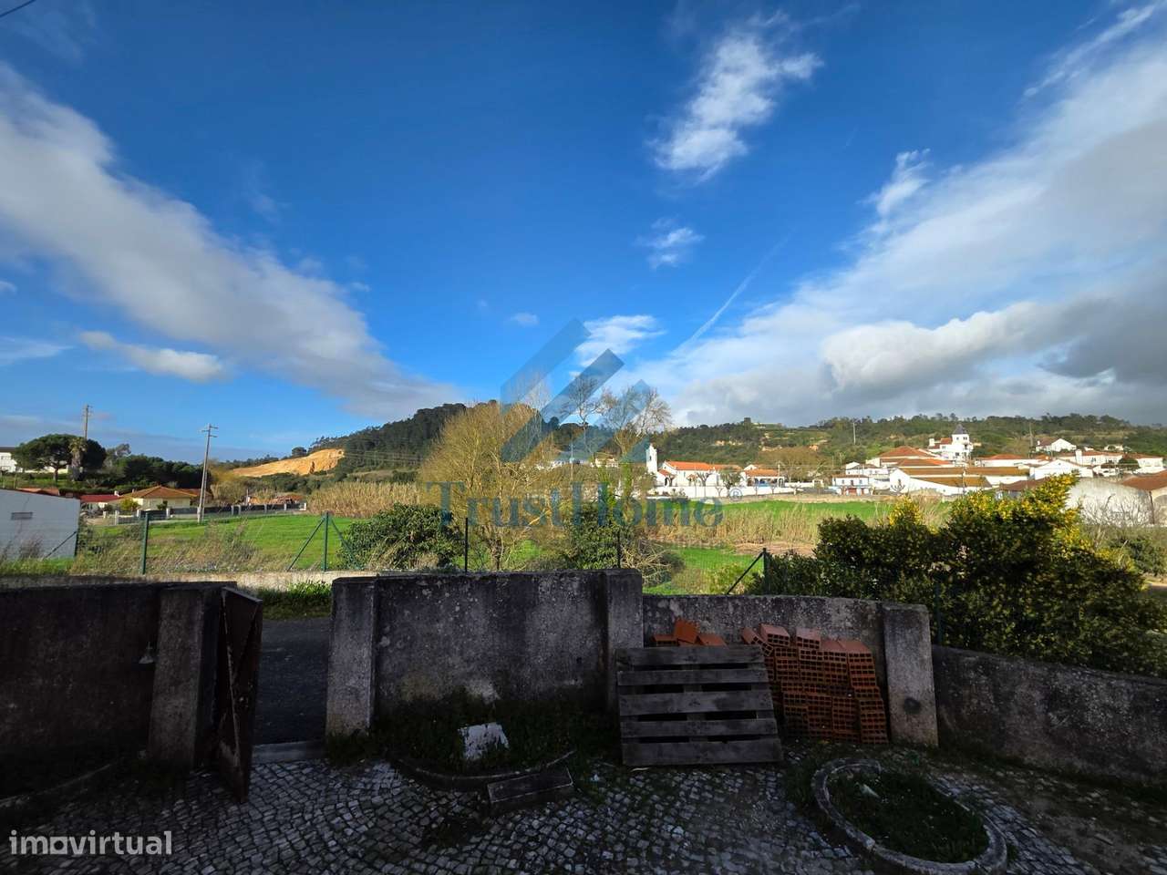 V4 para remodelação em São João da Ribeira a 13 Km de Rio Maior-47