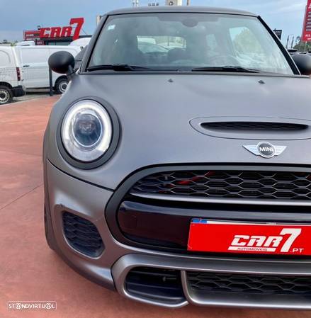 MINI John Cooper Works - 7