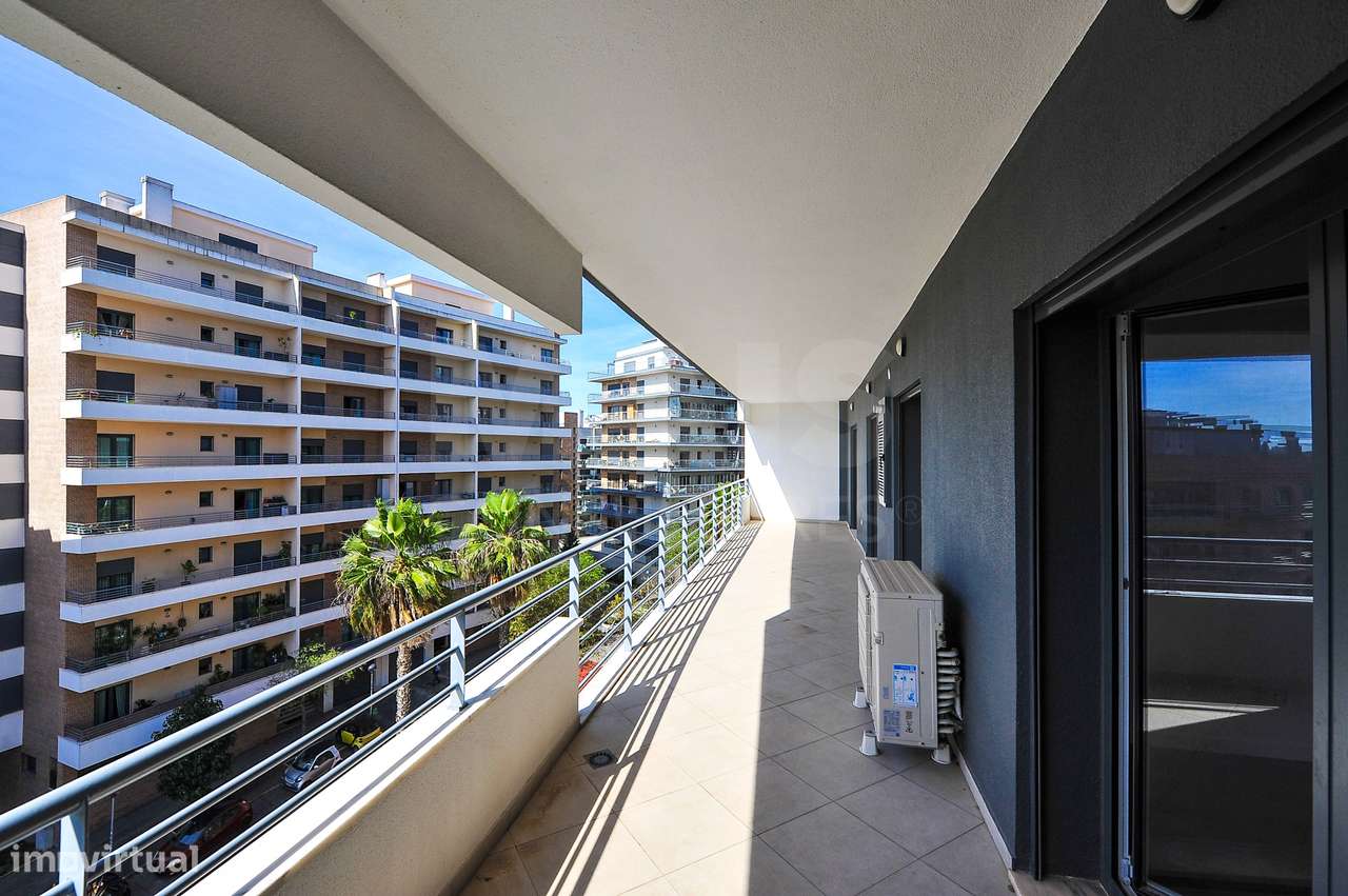 T3 com Box para 2 carros | Colinas do Cruzeiro, Odivelas - Grande imagem: 2/28