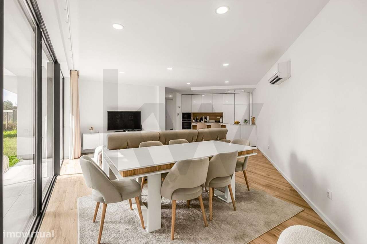 Refúgio moderno em Romariz, moradia térrea T2 independente - Grande imagem: 4/39