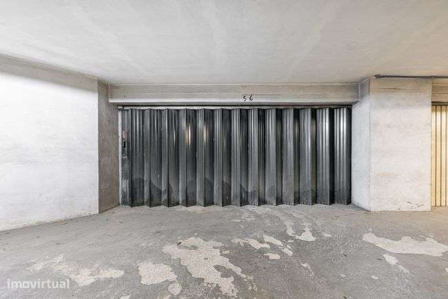 Apartamento T3 à venda em Braga-31