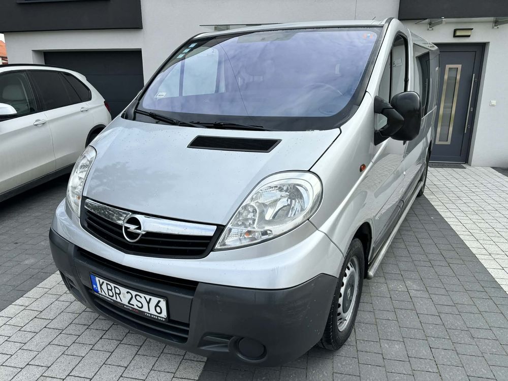 Opel Vivaro I L2H1 2.9t 2008