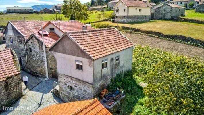 Moradia T2 para venda em Salto, Montalegre-11