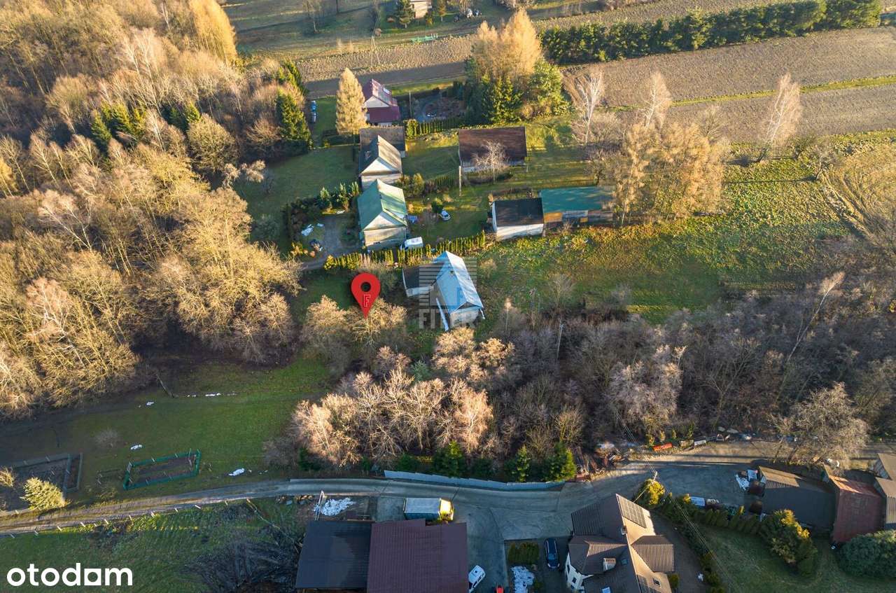 Drewniany dom na wzgórzu w Lipnicy Górnej