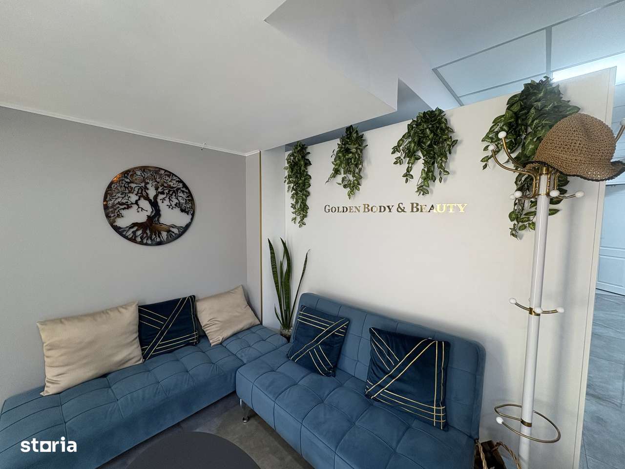 Salon de infrumusetare - Imagine principală: 1/18