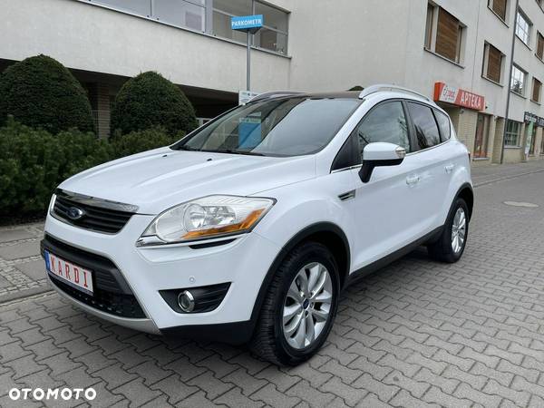 Ford Kuga - 1