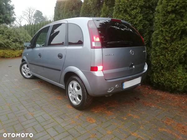 Opel Meriva 1.7 CDTI Cosmo - 9