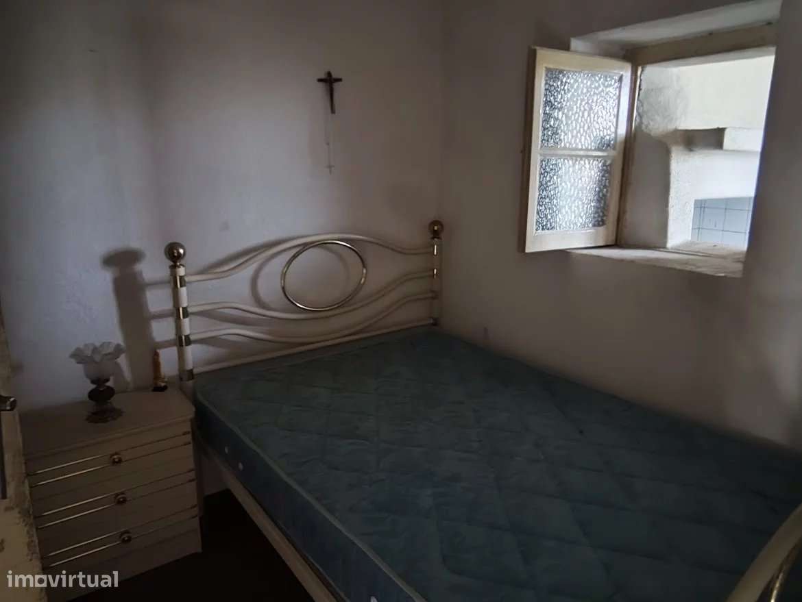 Casa Charmosa com 4 Quartos em Comenda, Portugal - Grande imagem: 4/19