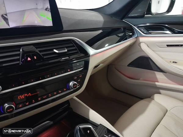 BMW 520 d Pack M Auto - 41