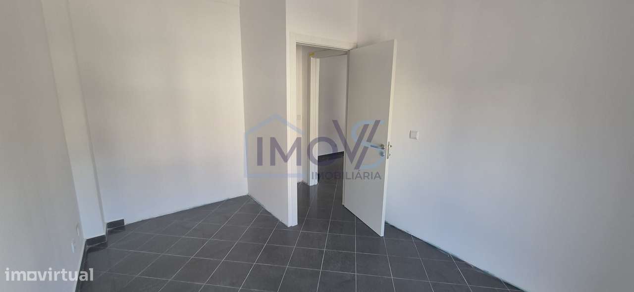 Apartamento T3 no Centro de Ferreira do Zêzere – Excelente Oportunidad-1