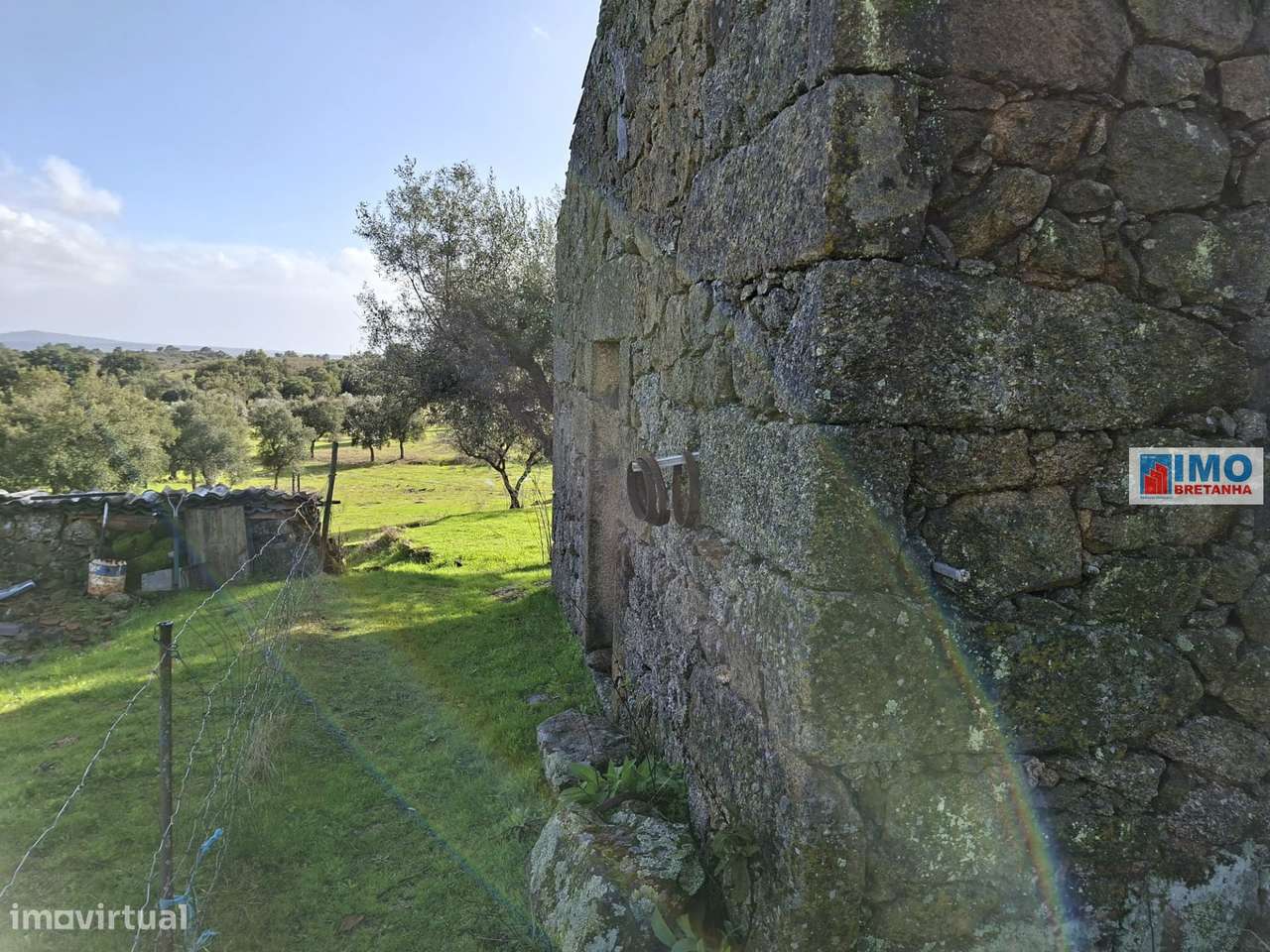 Quinta com ruína em São Miguel D´Acha - Grande imagem: 4/22