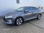 Hyundai IONIQ - 12