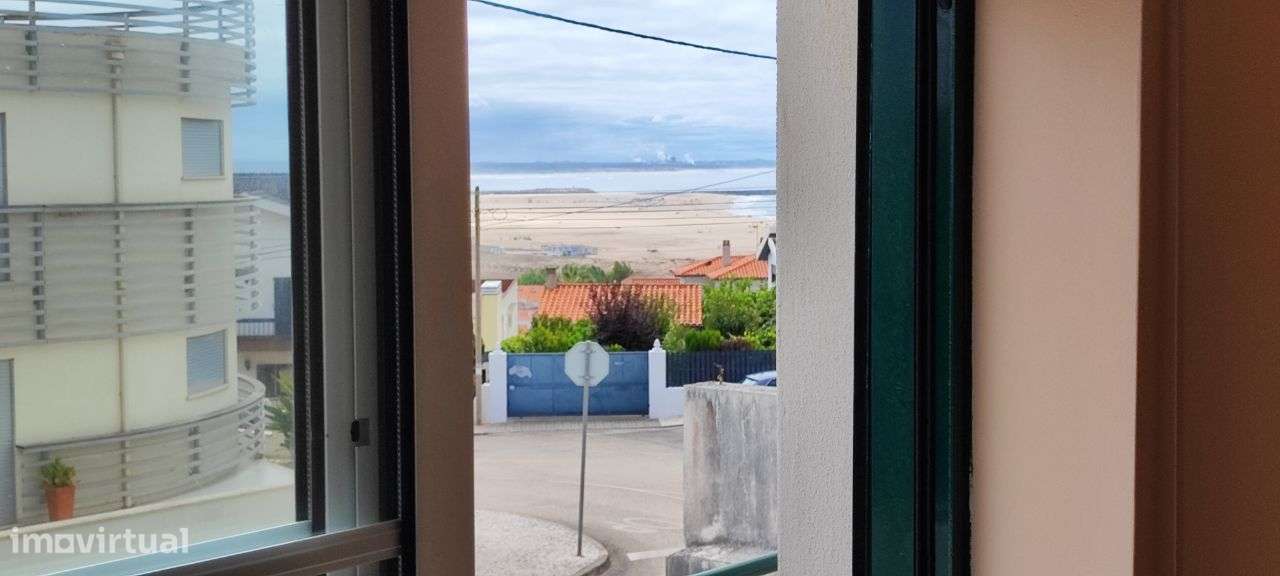 Arrenda-se T2 - Buarcos - c/ Garagem - Vistas de Mar - Grande imagem: 4/23