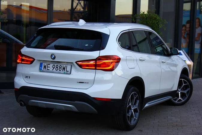 BMW X1 sDrive18i xLine - 13