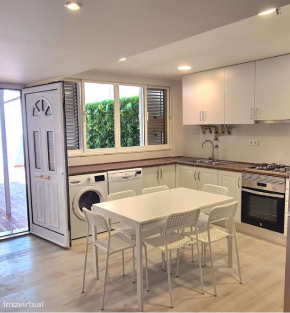 Quarto - localizado em Telheiras Lisbon - Grande imagem: 4/21