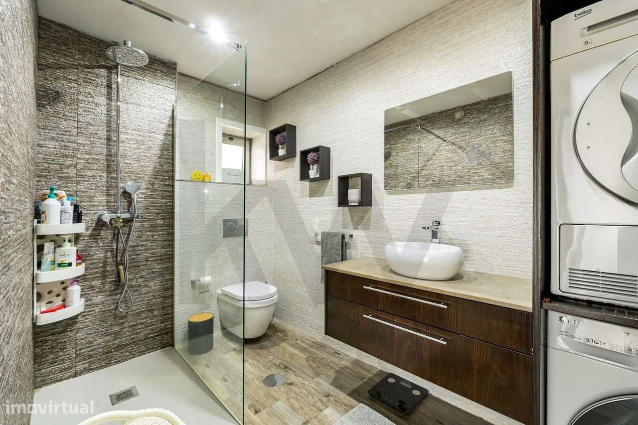 Espaço, Luz e Privacidade | Moradia T3 com 903 m2 de Terreno e Suite e-10