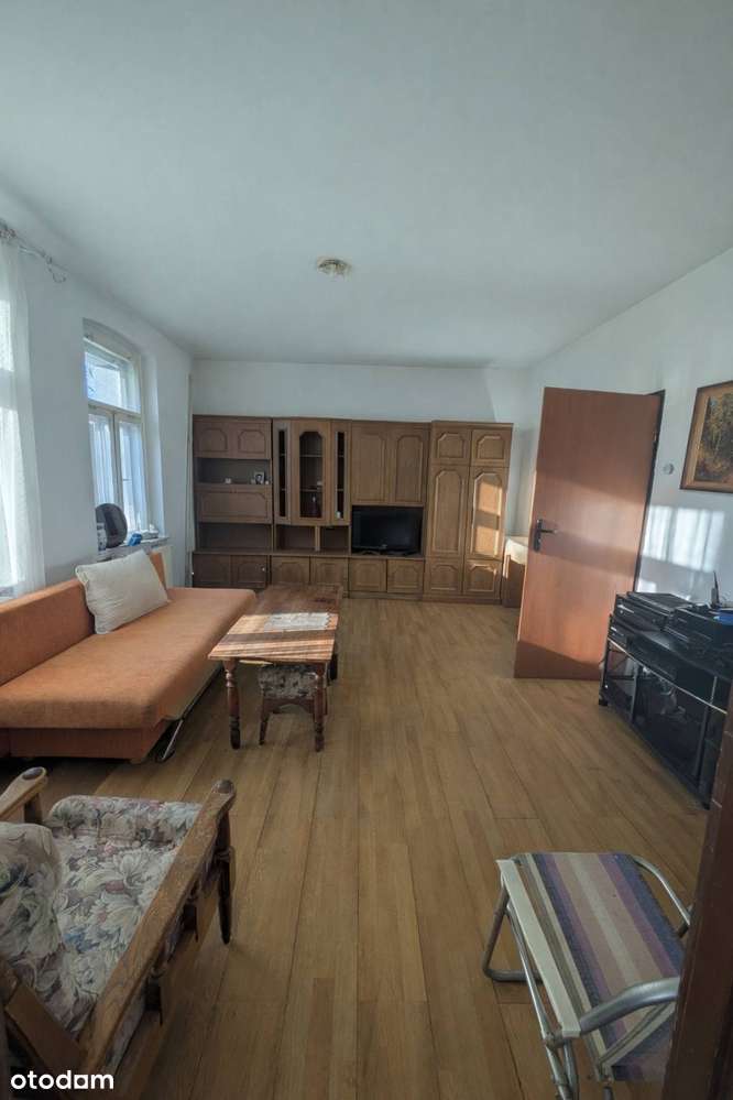 Mieszkanie dwupokojowe w Cieplicach do remontu - OKAZJA-1