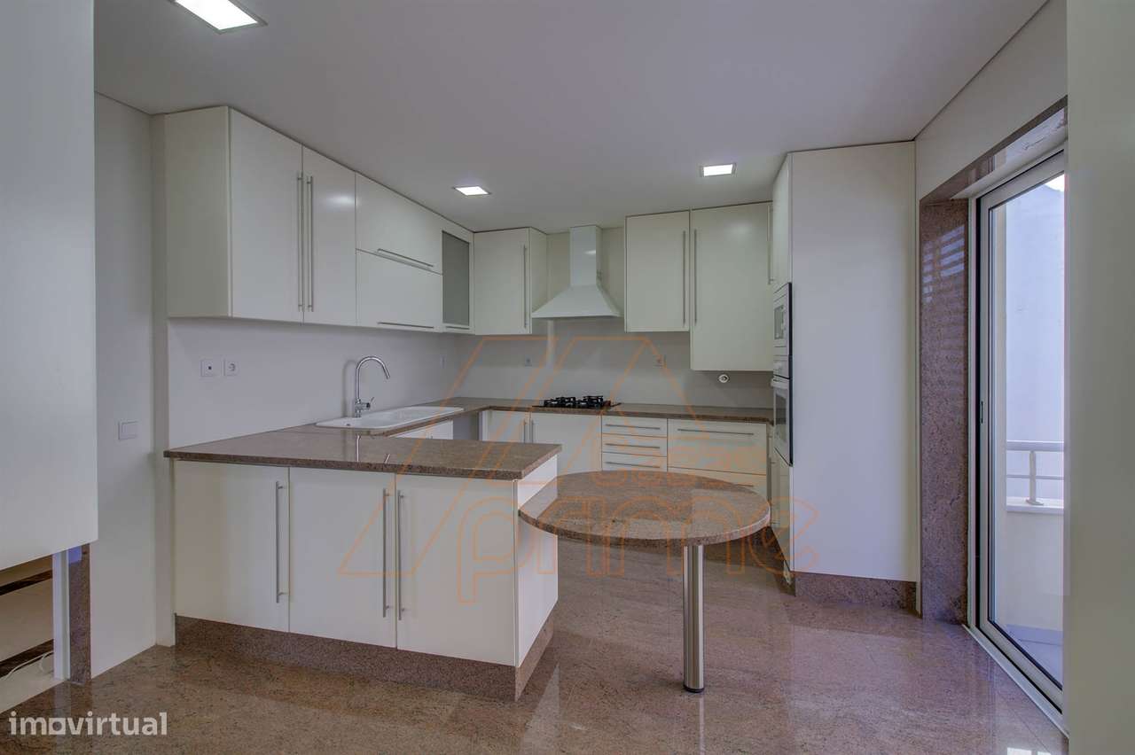 Apartamento T3 DUPLEX - Celas - Coimbra/Venda-11