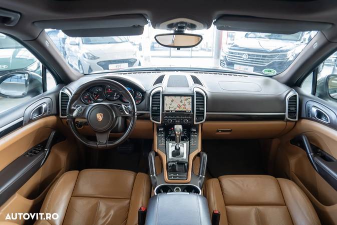 Porsche Cayenne Diesel Tiptronic S - 7